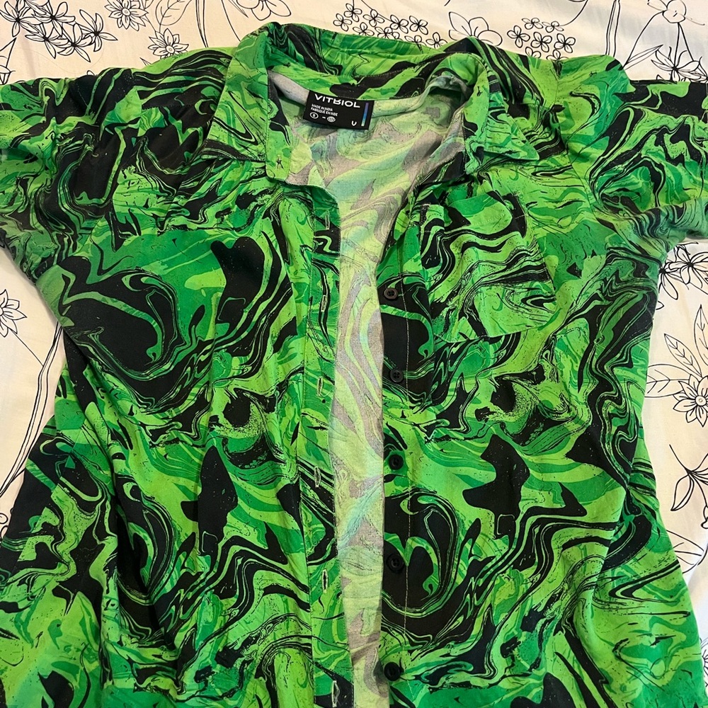 Zumiez Vibrant Green Swirl Button Down Shirt